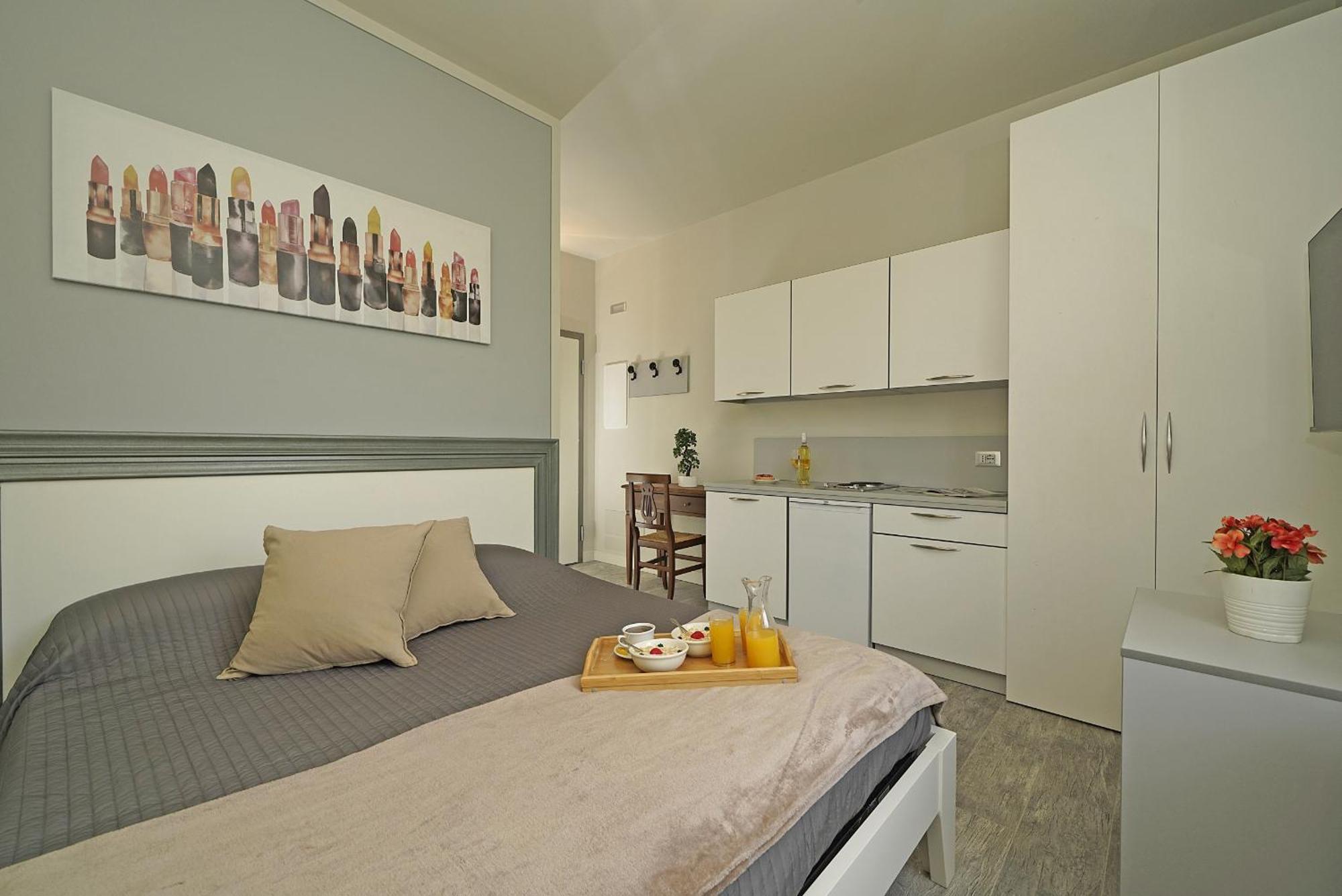 Villa Caterina Apartments By Wonderful Italy Дезенцано-дель-Гарда Экстерьер фото