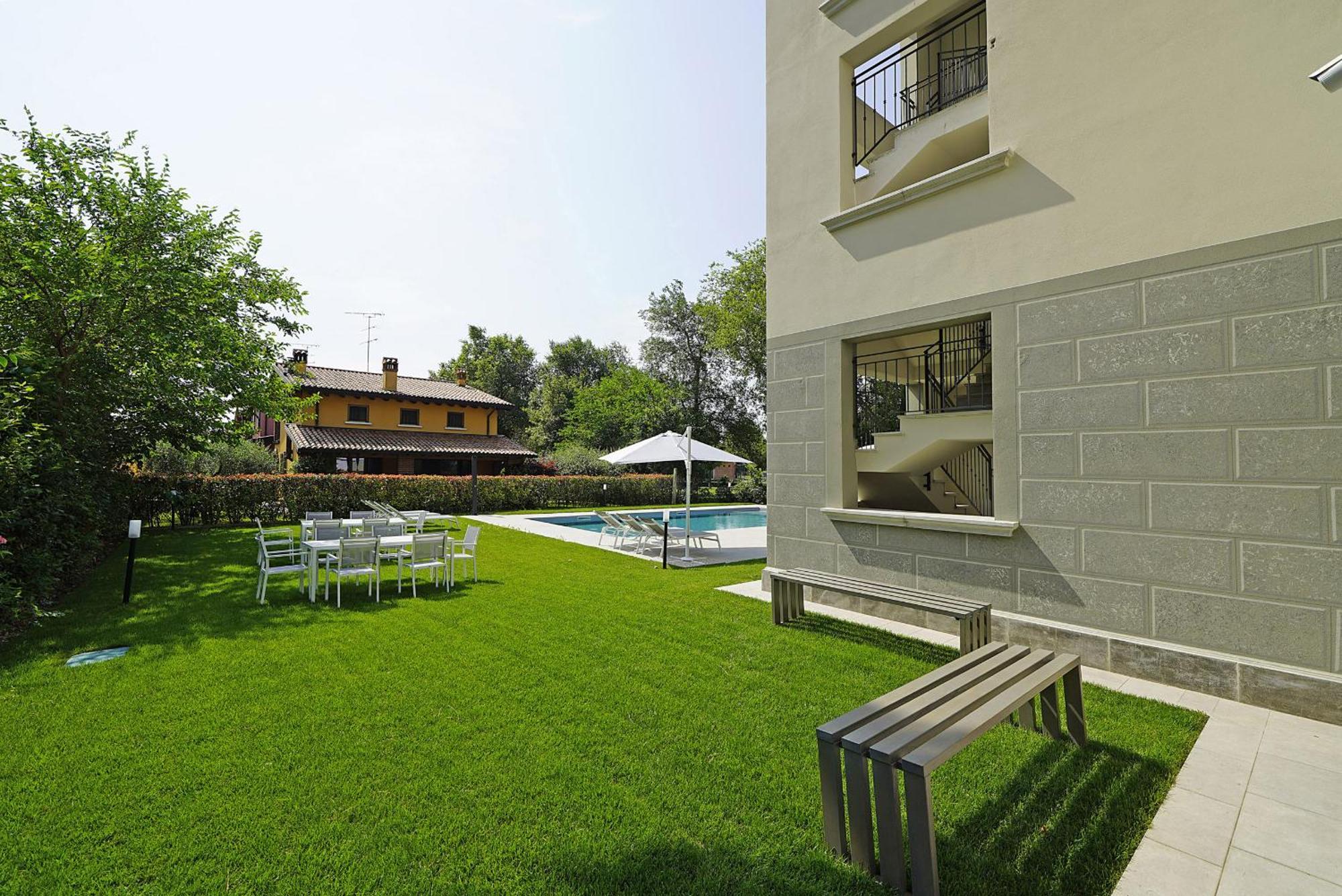 Villa Caterina Apartments By Wonderful Italy Дезенцано-дель-Гарда Экстерьер фото